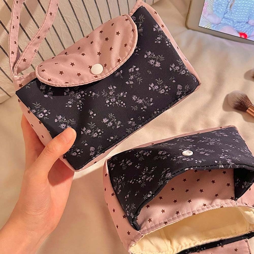 Lila bedruckte Make-up-Tasche  – Korean Lifestyle & Kids Boutique Photos Bewertung und Preis